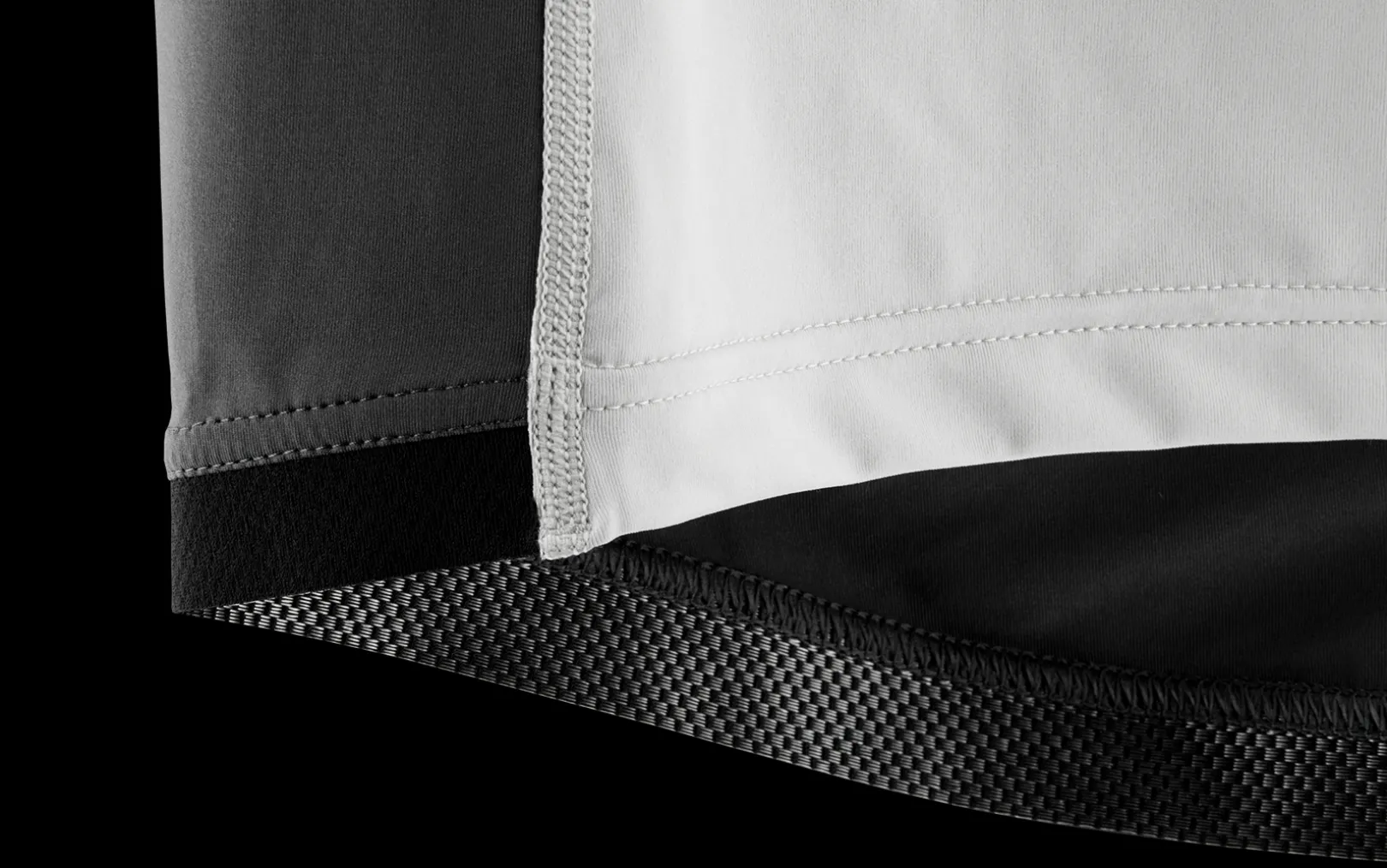 REFERENCE LS RASHGUARD