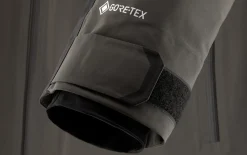 REFERENCE PRO JACKET